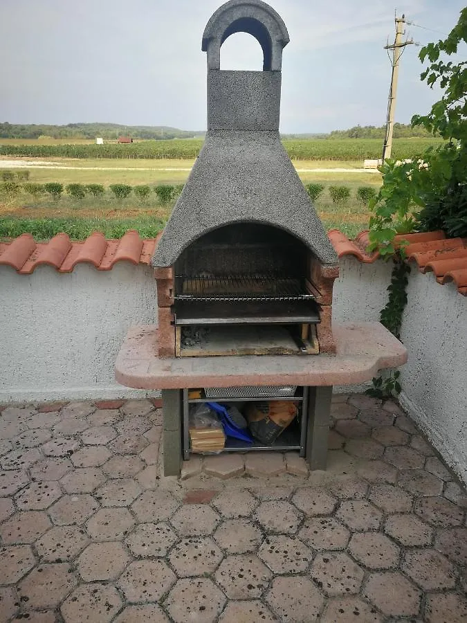 Apartment Viti With Garden And Barbecue فونتانا 0*,  كرواتيا
